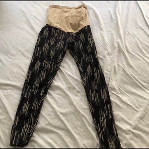 Motherhood maternity leggings